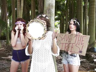 hippy chicks suck cock for trees